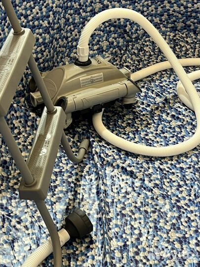 Пылесос для бассейна разные