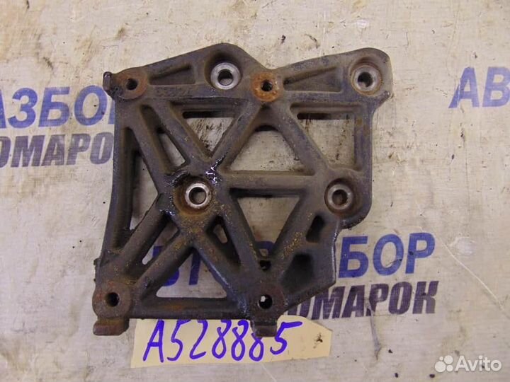 Кронштейн кондиционера для Nissan Primera 2 1996