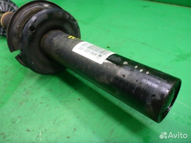 Амортизатор передний левый Audi Q5 c 2008г
