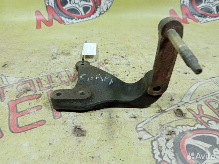 Кронштейн двигателя правый Chevrolet Spark A08S3