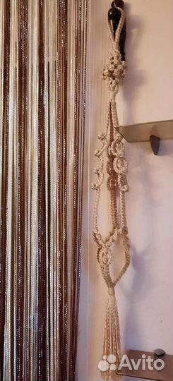 Кашпо-макраме для цветов подвесное