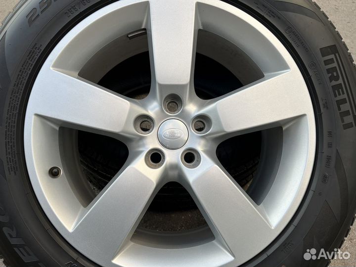 Колёса на Land Rover Defender R20 оригинал