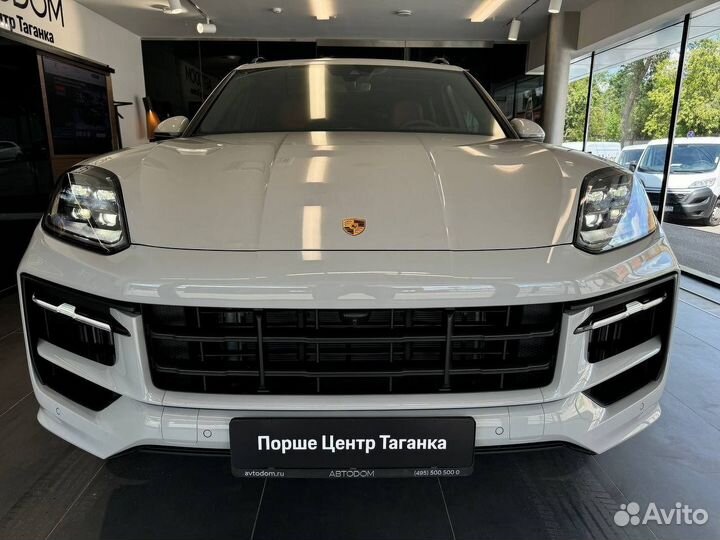 Porsche Cayenne 3.0 AT, 2024