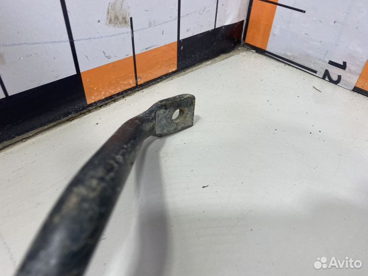 Стабилизатор задний