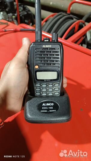 Автомобильная рация с антенной