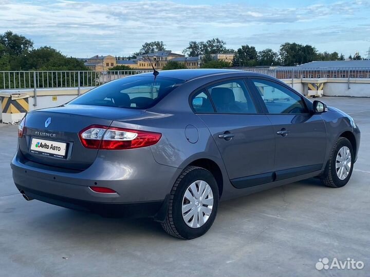 Renault Fluence 1.6 AT, 2011, 89 300 км