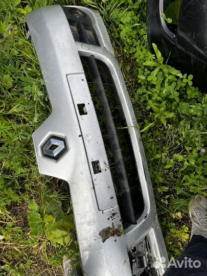 Бампер передний Renault Symbol 1 Рестайлинг