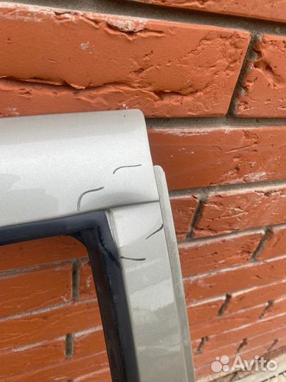 Задняя правая дверь LADA Kalina, Granta