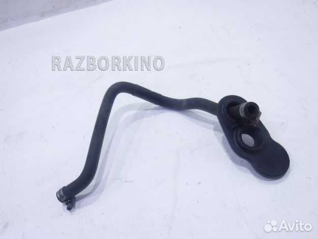 Патрубок системы охлаждения