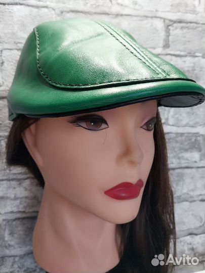 Кепка из кожи