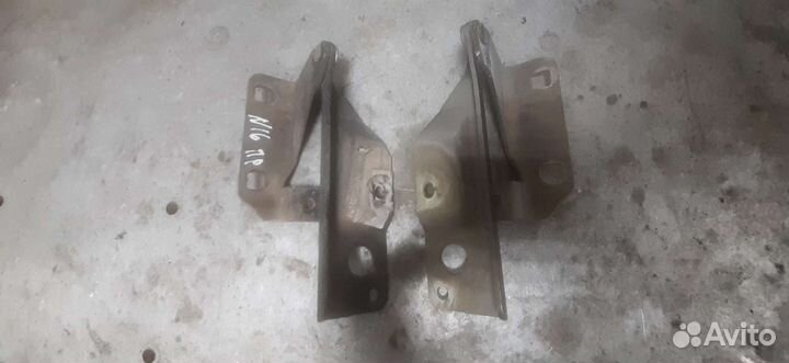 Петли капота nissan almera n16