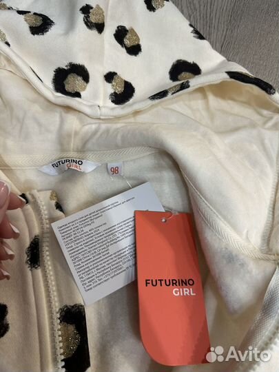 Костюм для девочки 98 новый