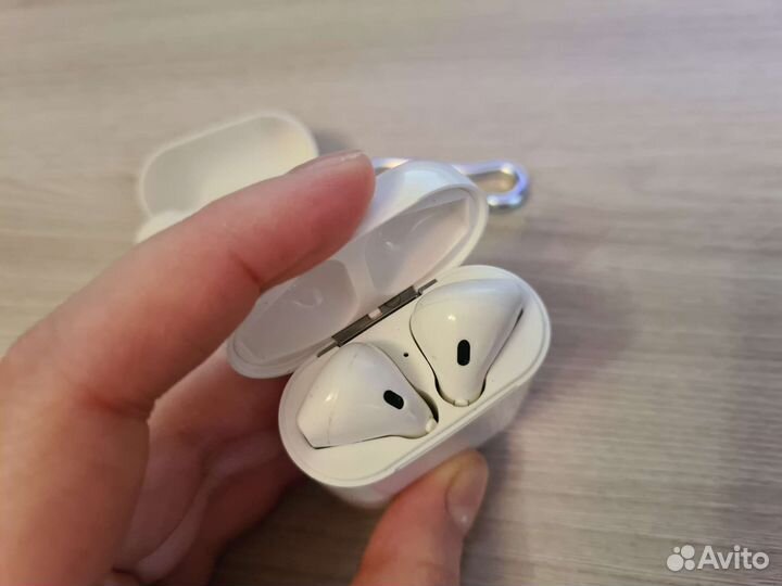 Беспроводные наушники