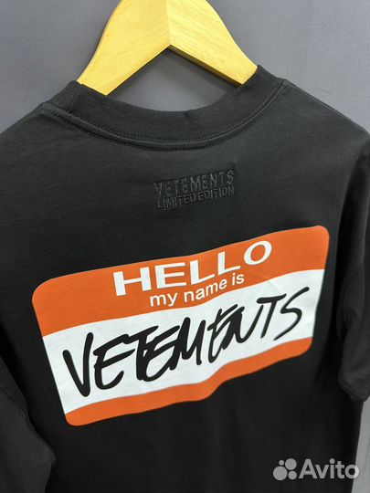 Футболка vetements hello my name is oversize