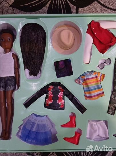 Кукла creatable world от mattel