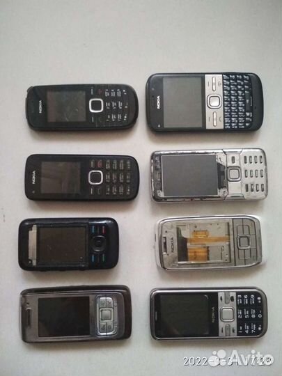 Мобильные телефоны кнопочные б/у