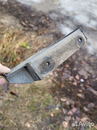 16-21 Крета брызговик порога задний левый Creta