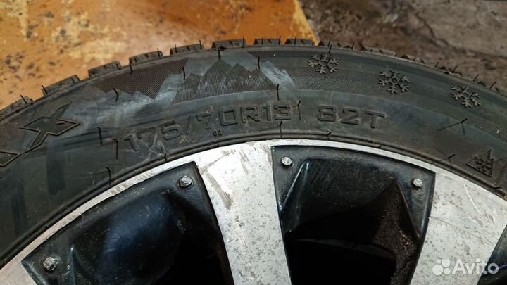 Delmax Ultima Ice 175/70 R13 82T