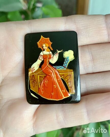 Броши ручная роспись-Палех 70-х и другие