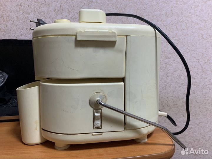 Соковыжималка Росинка свсп-106