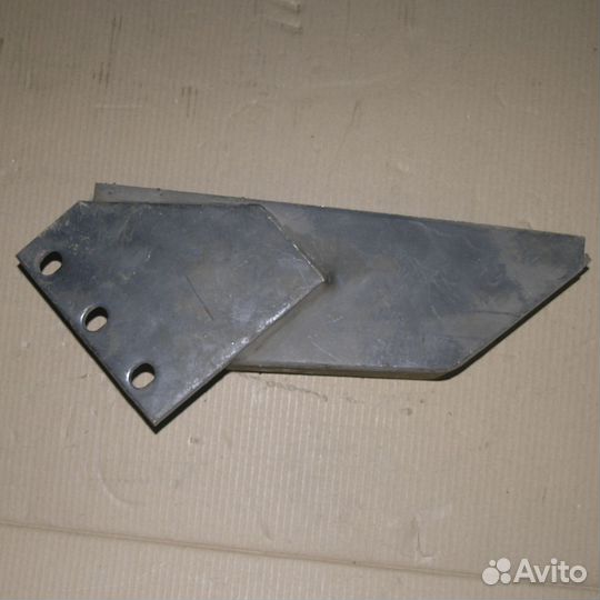 Косынка раскоса задней поперечины рамы