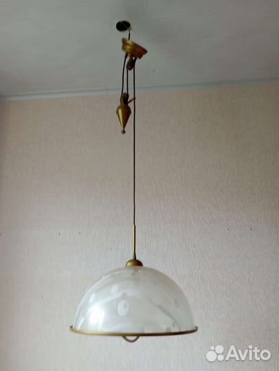 Светильник потолочный подвесной