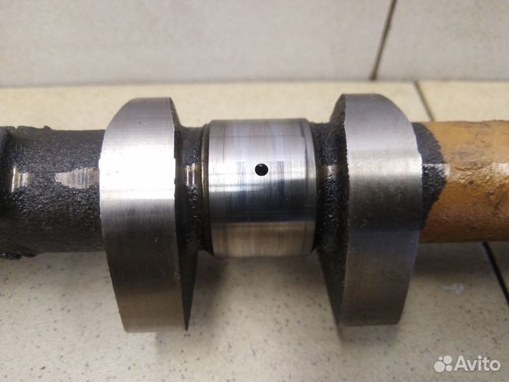 Распредвал выпускной Juke (F15) 2011