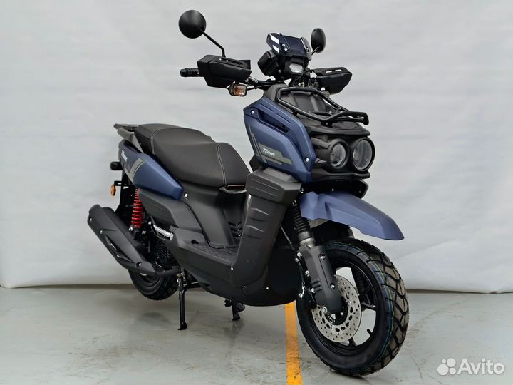 Новый скутер Танк