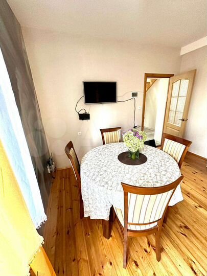 Дом 190 м² на участке 16 сот.