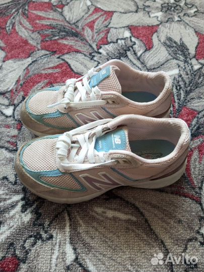 Кроссовки для девочки