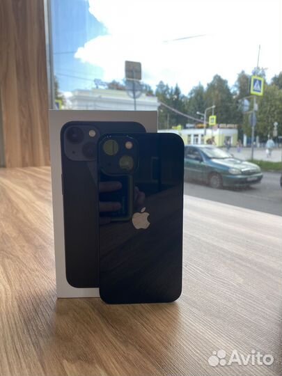 iPhone 13, 256 ГБ