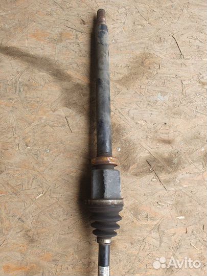 Привод передний правый Volvo V70 универсал 2.5