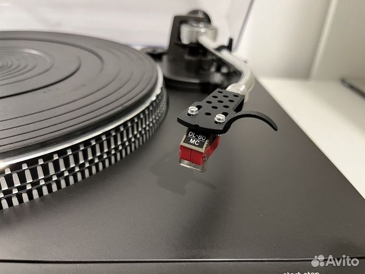 Виниловый проигрыватель Technics SL D3