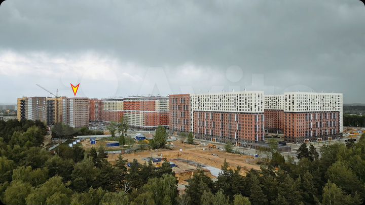 Продажа 152.6 м² на углу рядом с супермаркетом