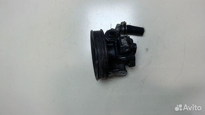 Гур Mercedes Vito W638, 2001