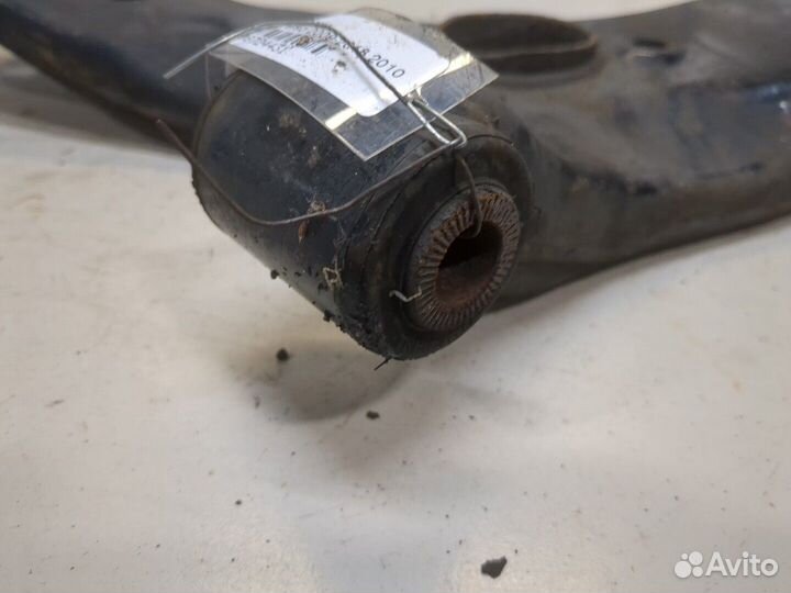 Рычаг подвески Toyota Verso, 2010