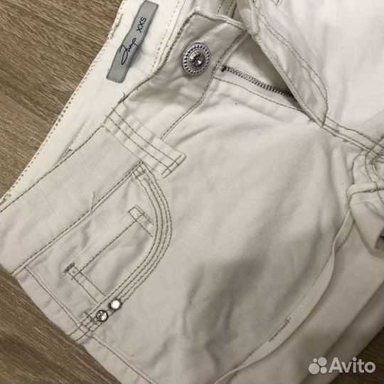 Шорты джинсовые