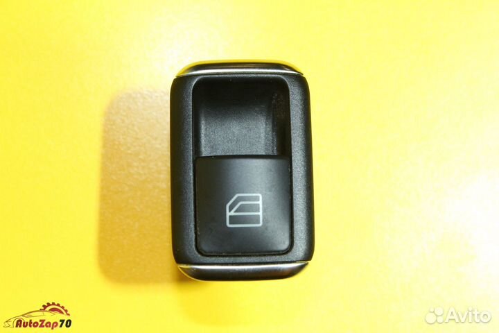 W204 C250 Кнопка стеклоподъемника