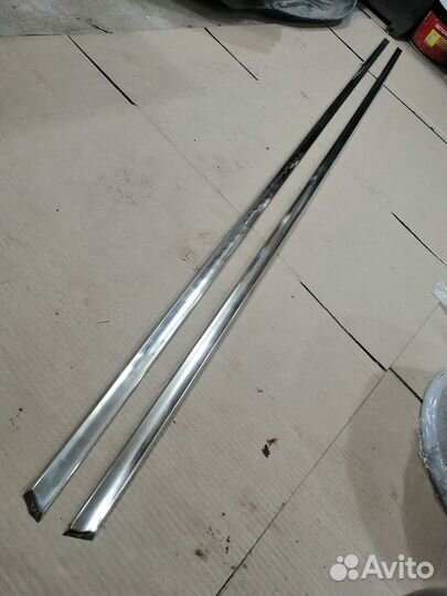Новые молдинги порогов хром газ 3102 Волга