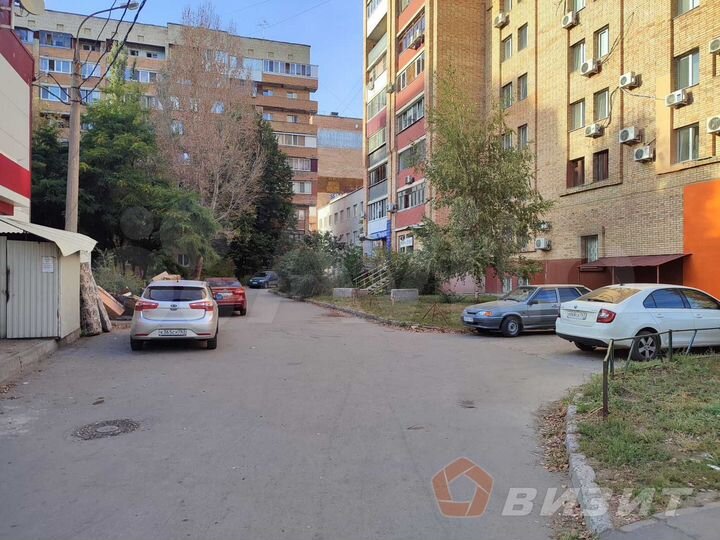 Торговое помещение с отдельным входом