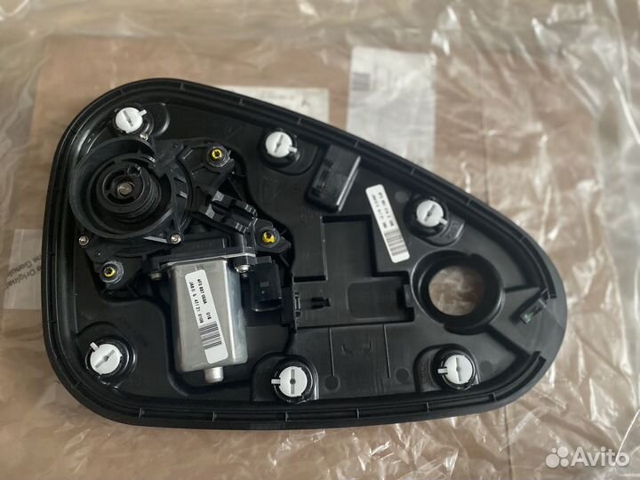 Доводчик замка двери Porshe Cayenne 3