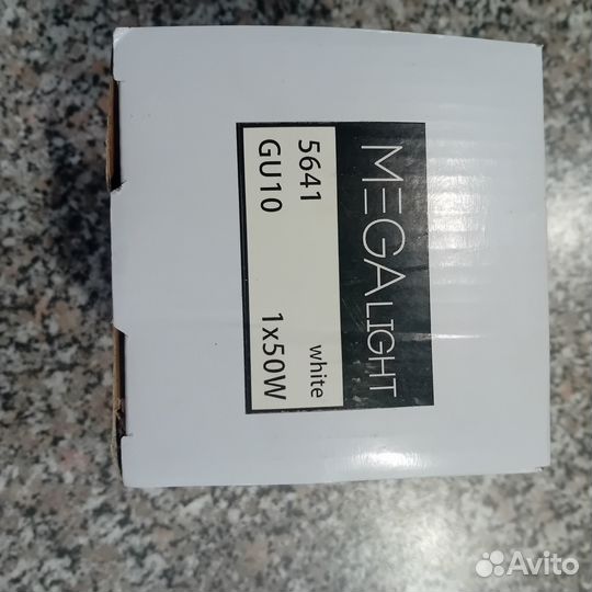 Светильник потолочный