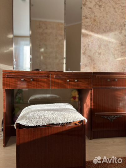 Кровать двухспальная