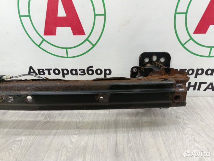 Усилитель бампера передний Ford Fusion CBK 1.4L