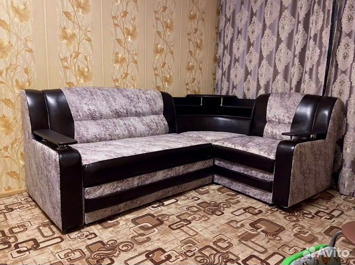 Диван угловой от фабрики