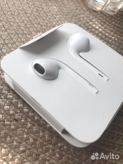 Наушники apple earpods lightning