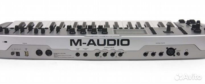 Midi-клавиатура и аудио-интерфейс M-Audio Ozonic
