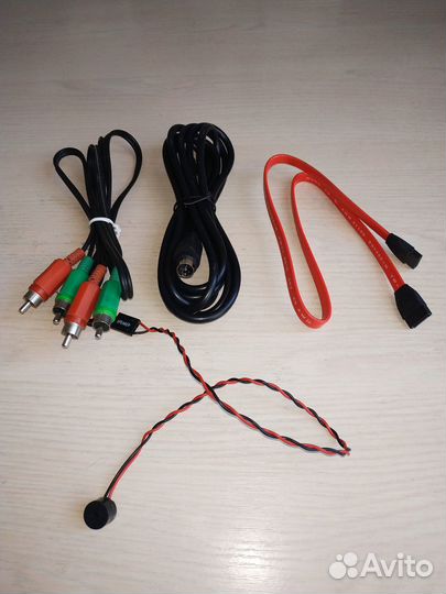 Винты, стойки, кабели, шлейфы, планки для пк