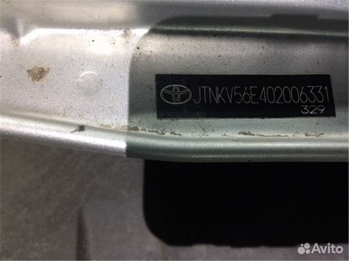 Разбор на запчасти Toyota Auris E15 2006-2012