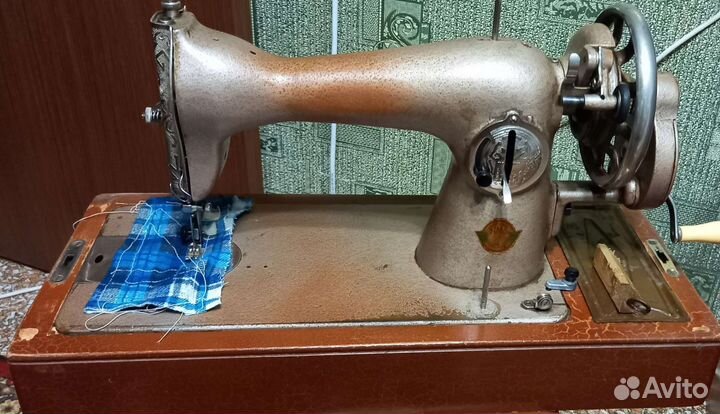 Швейная машинка